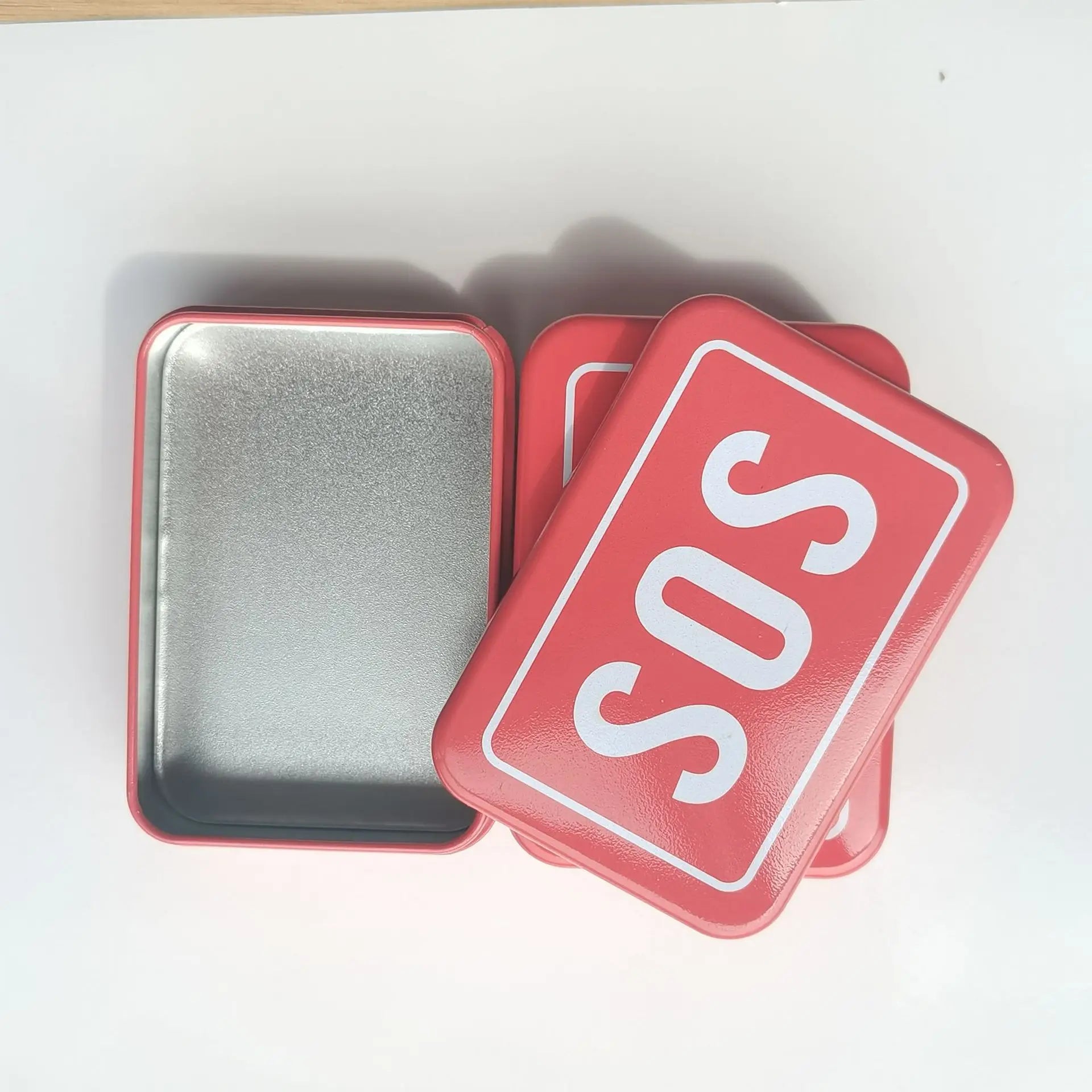 Outdoor Emergency Survival Gear Kit – Lightweight & Durable